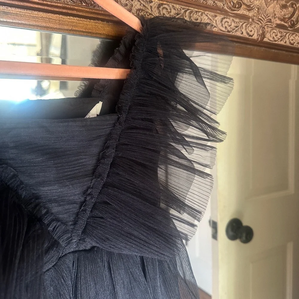 H&M Girls 7 Black Tulle Ruffled Dress - Picture 2 of 7